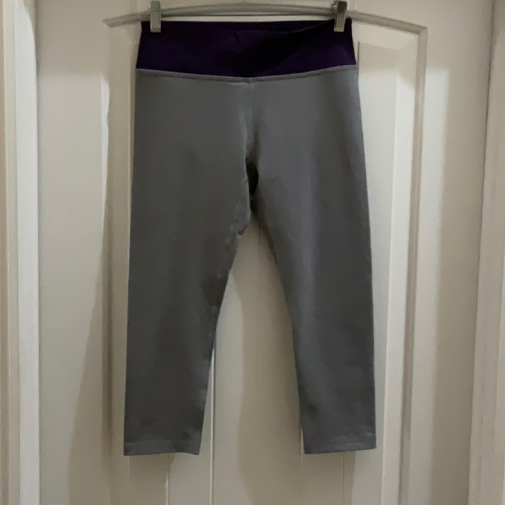 ‼️20‼️ NEW Ellie workout pants M